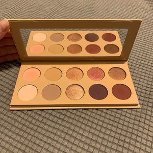 KKW CLASSIC BLOSSOM EYESHADOW PALETTE!